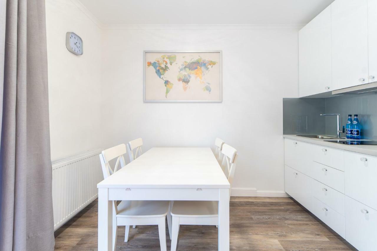 Kolorowe Balkony - Stylowy Apartament Nad Morzem By Noclegi Renters Miedzyzdroje Exteriör bild