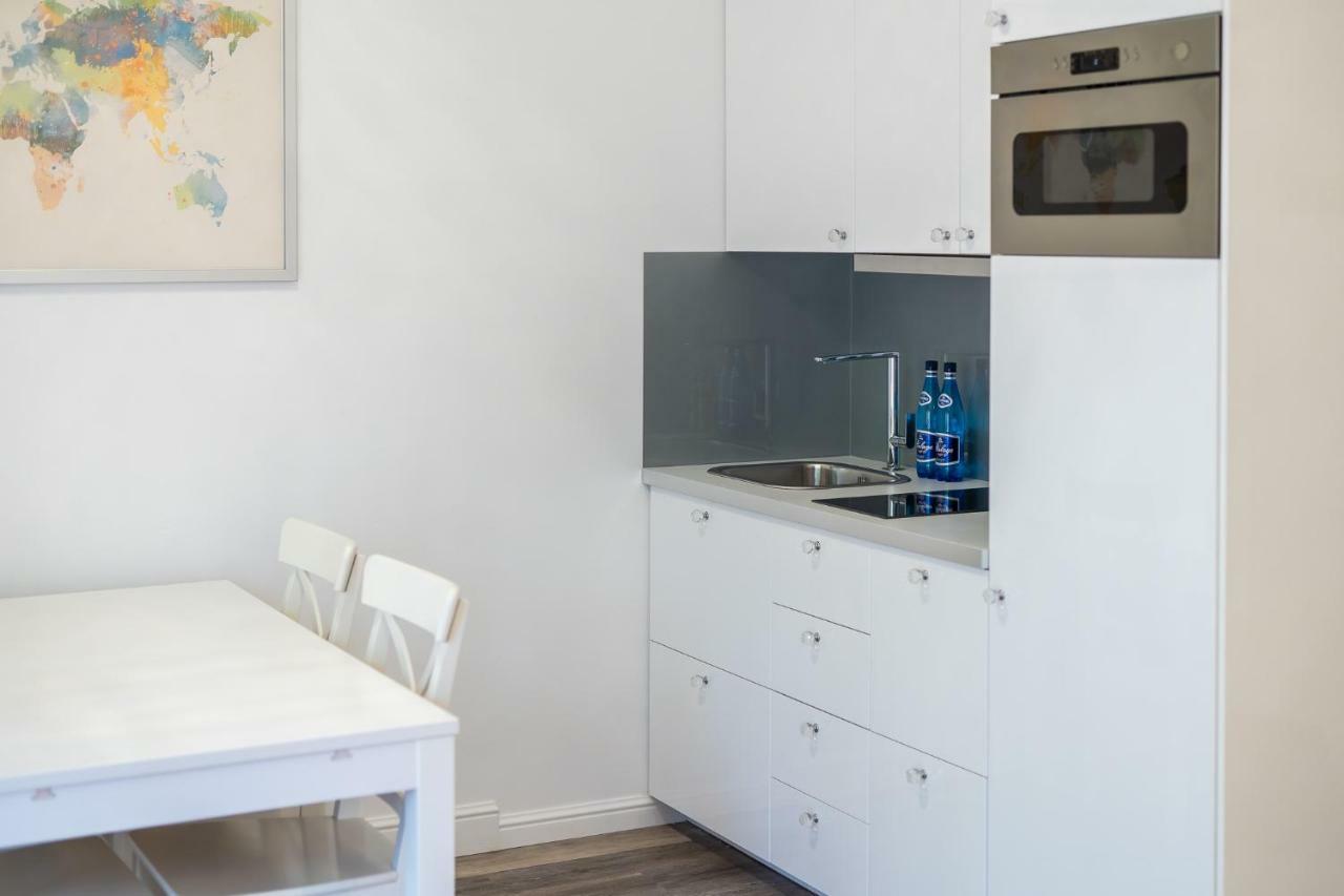 Kolorowe Balkony - Stylowy Apartament Nad Morzem By Noclegi Renters Miedzyzdroje Exteriör bild